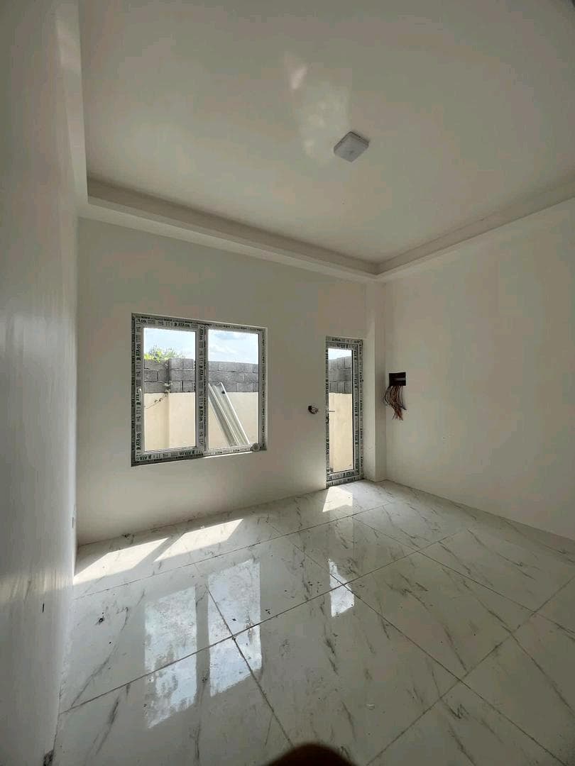 Property media 5