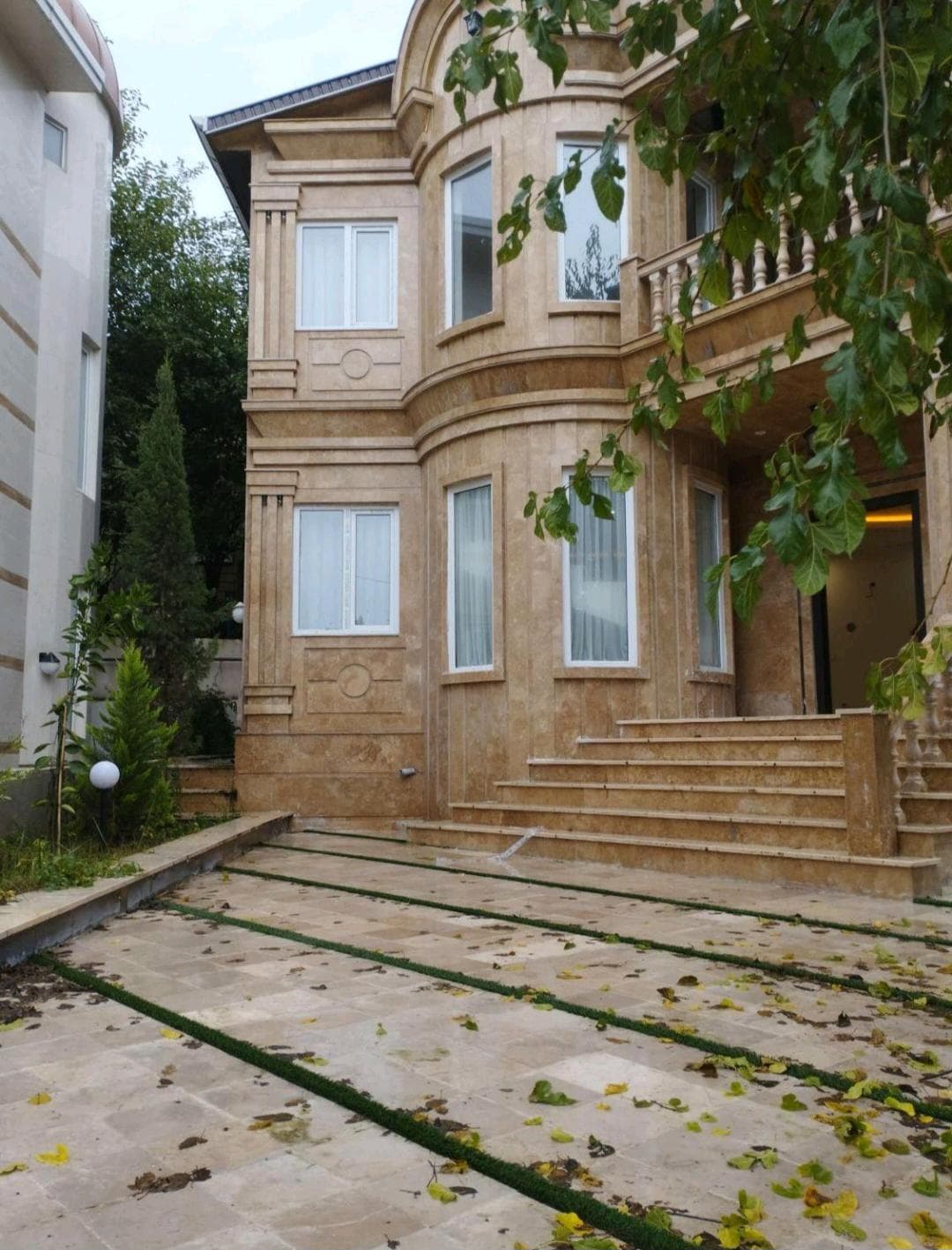 Property media 2