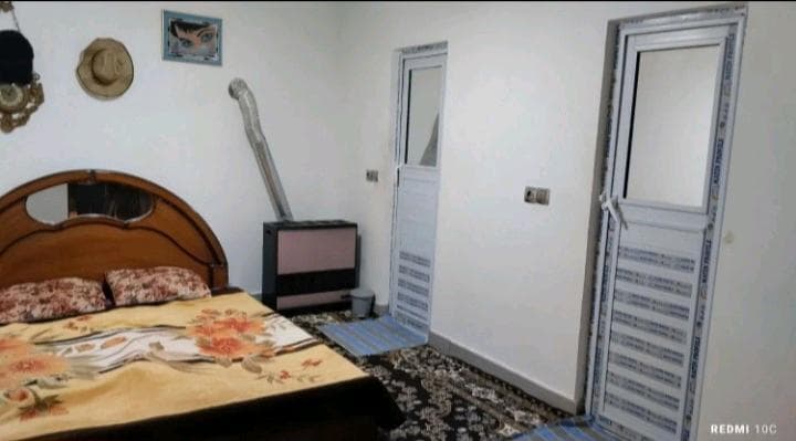 Property media 8