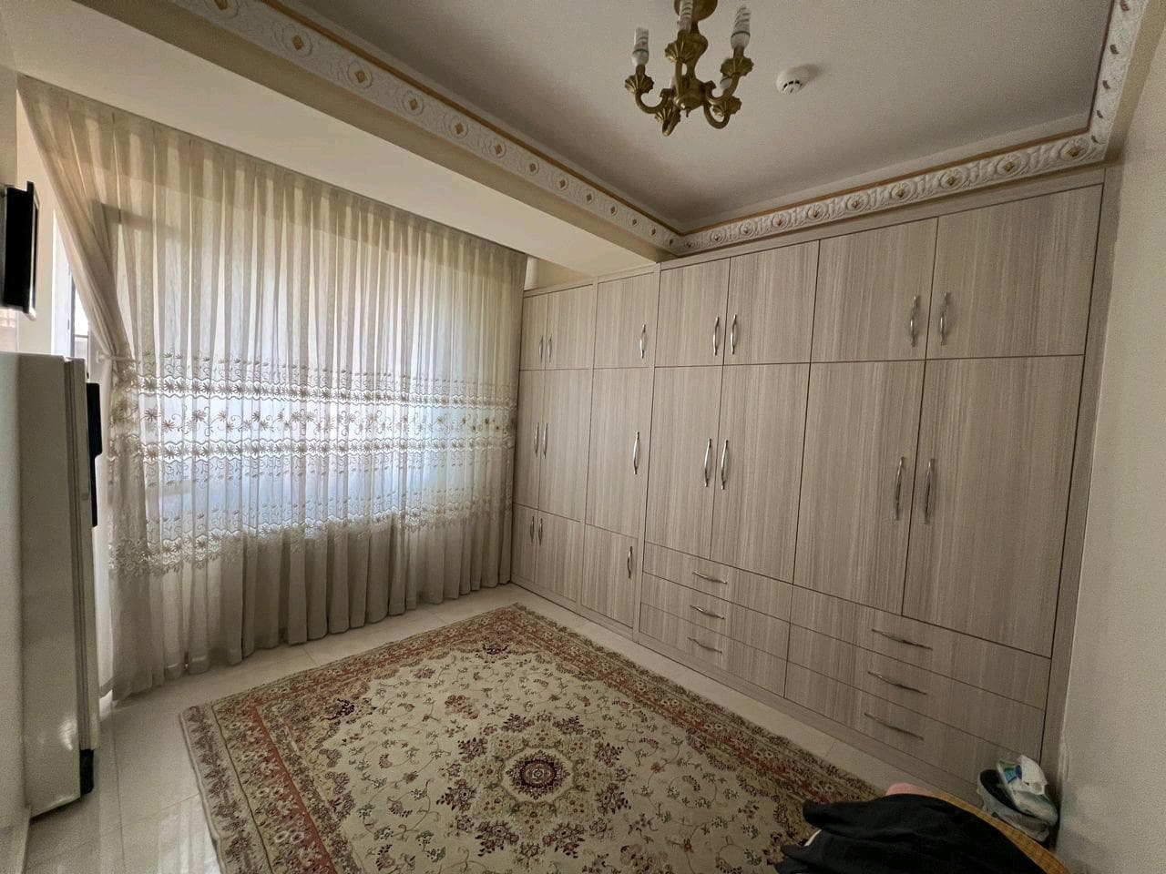 Property media 10