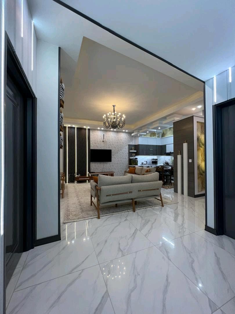 Property media 10