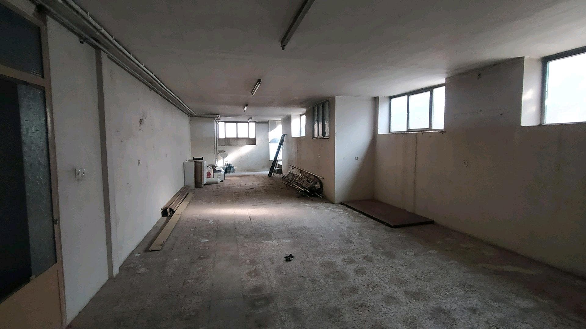 Property media 6
