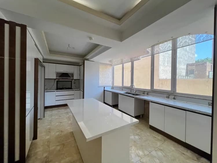 Property media 8