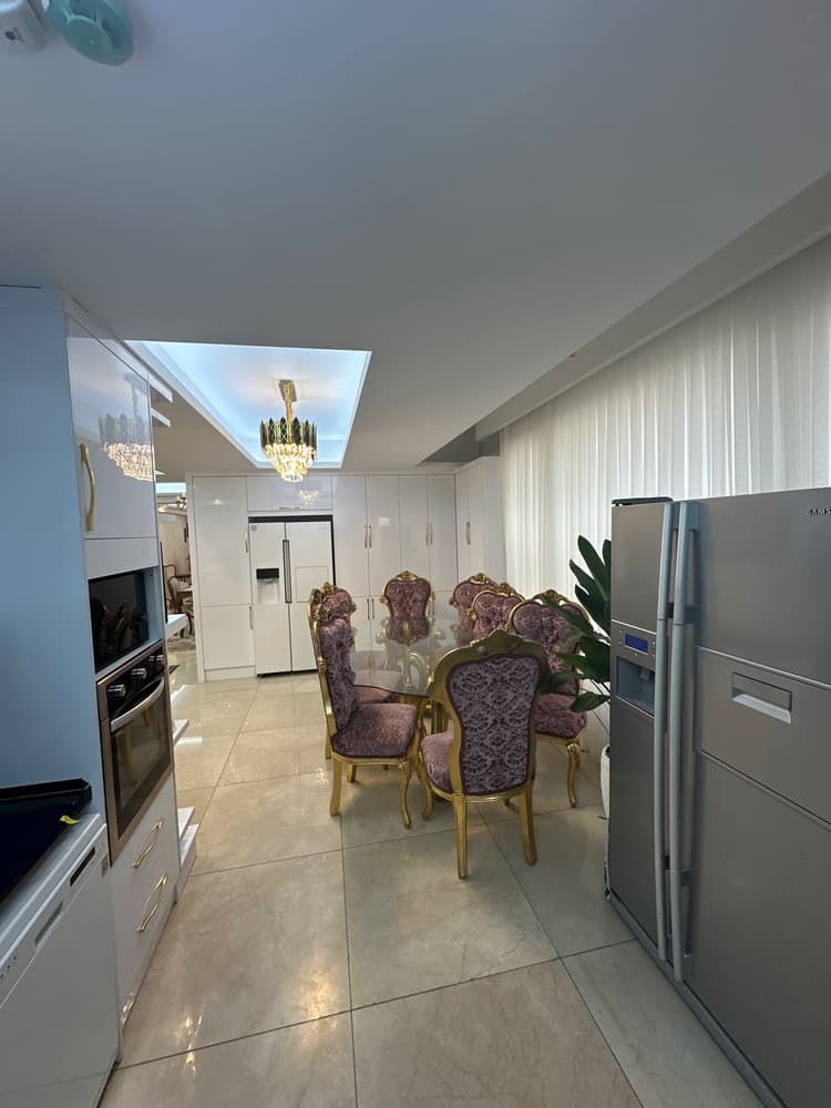 Property media 10