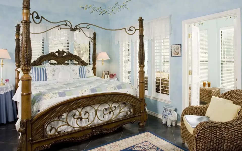 property-image